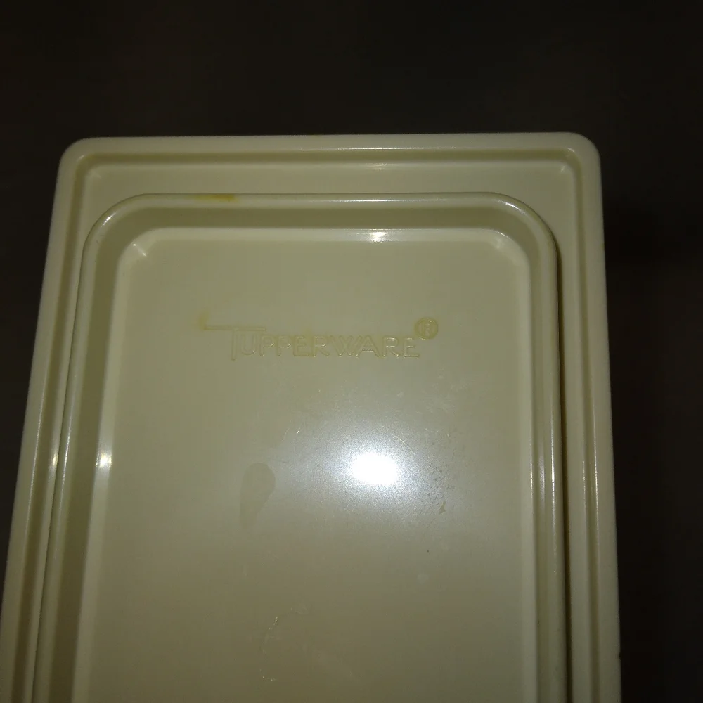 TUPPERWARE 1827-6 Vintage 3 piece cheese keeper, almond beige, 7 inches …